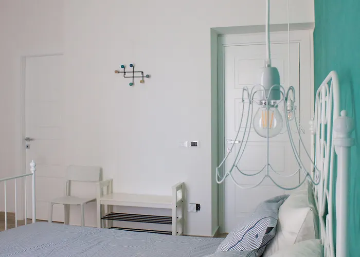 Fana Bed & Breakfast 3*