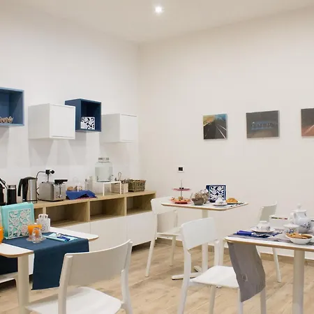 Fana Bed & Breakfast