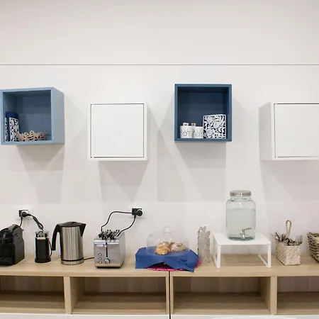 Fana Oda ve Kahvaltı