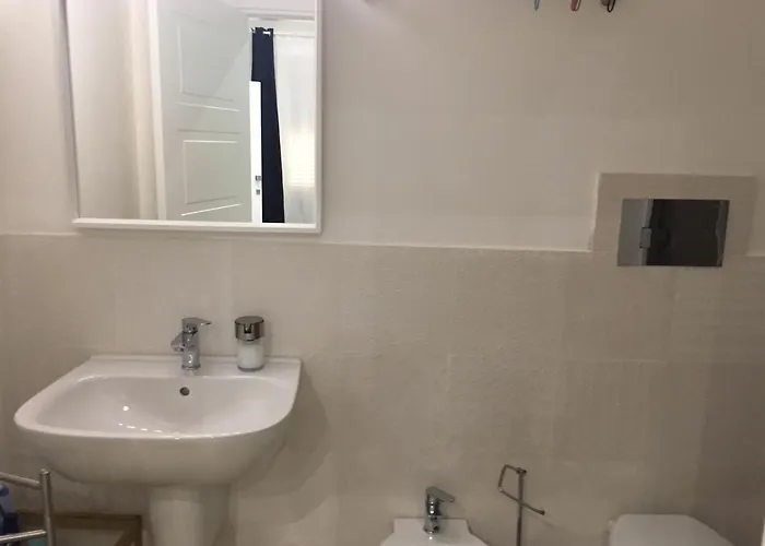 Oda ve Kahvaltı Fana 3*