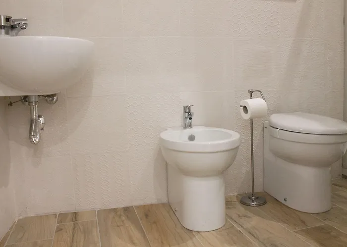 Oda ve Kahvaltı Fana